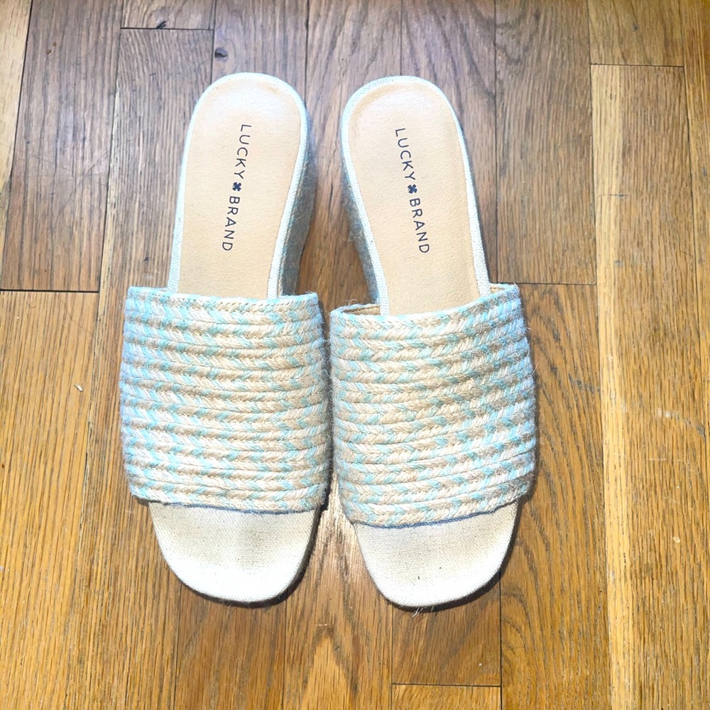 ✨Befanni wedge sandal from Lucky Brand✨